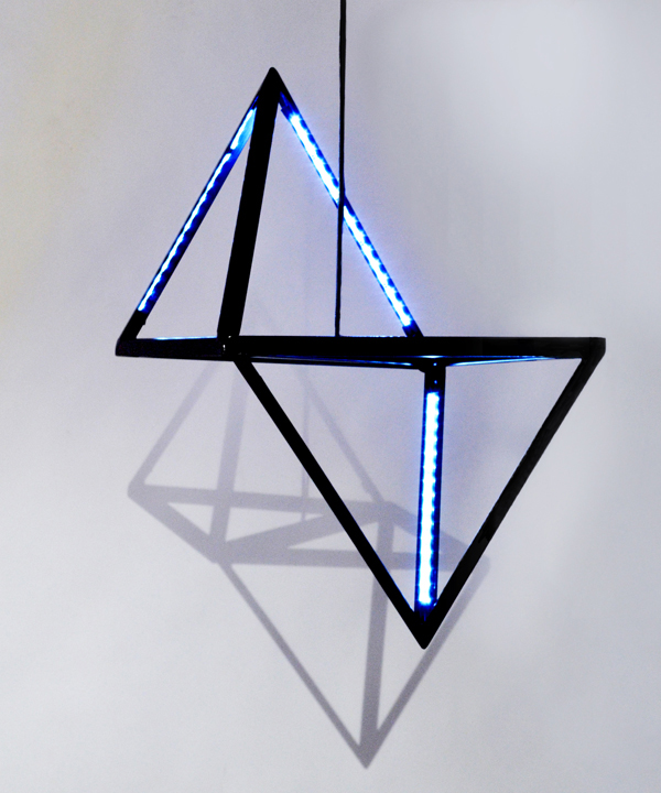 Симметричный светильник «Schwarzlicht» от Маркуса Шварца