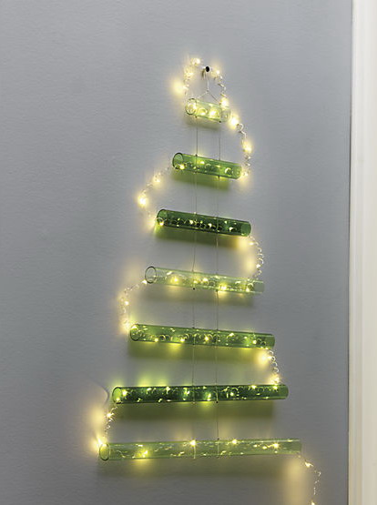 «Glass Rod Tree»: современный взгляд на новогоднюю елку от компании «CB2»