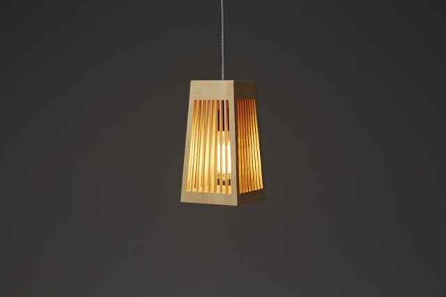 Подвесная лампа «Мятеж» («Mutiny») с деревянным абажуром, вдохновленная европейской мебелью ручной работы